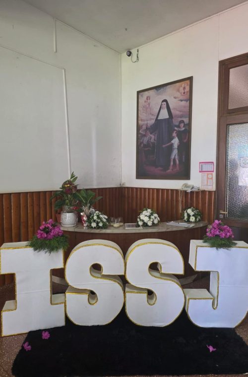 27-8 Acto formal Ingreso